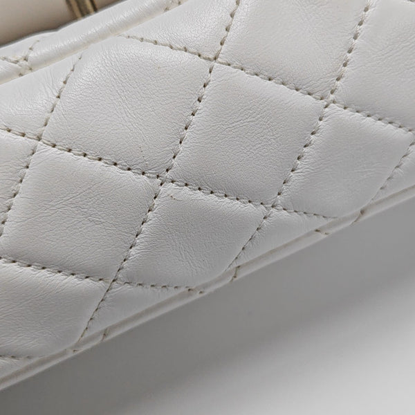 CLASSIC FLAP Mini Quilted Lambskin White