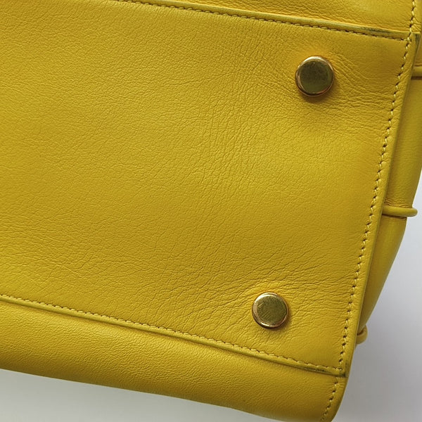 SAC DE JOUR Small Calfskin Yellow
