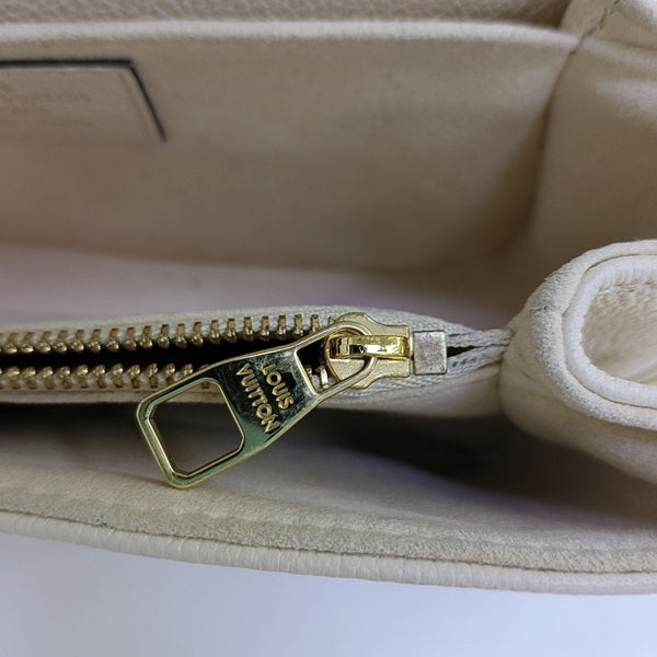 MÉTIS EAST WEST Monogram Calfskin Beige