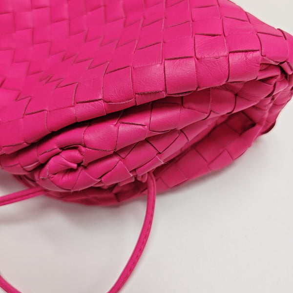 The Pouch Mini Calfskin Pink