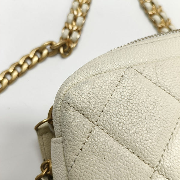 Quilted Grained Calfskin White