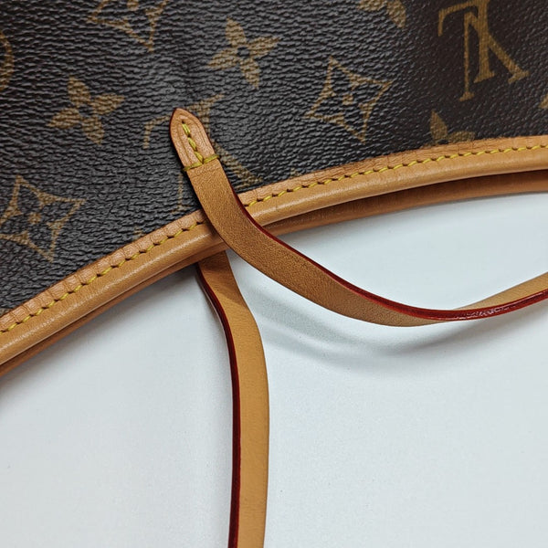CARRYALL MM Monogram Coated Canvas Brown