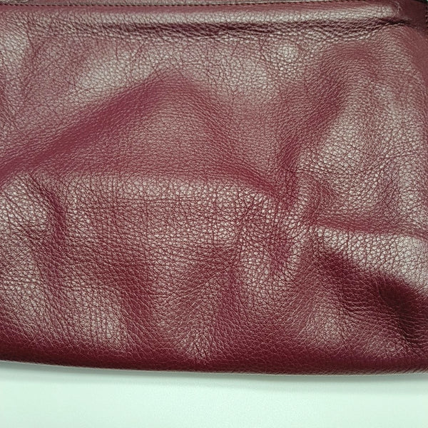 Authenticated pre-owned Papier Calfskin Burgundy - Clutch at Looply