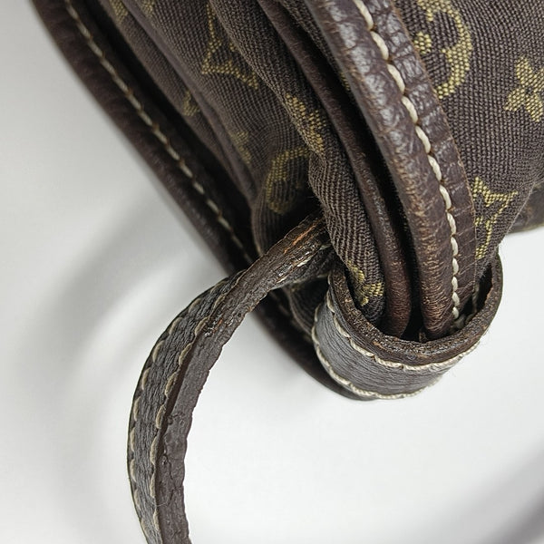 SAUMUR 28 Monogram Canvas Brown