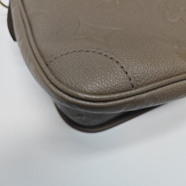 DIANE Monogram Calfskin Gray