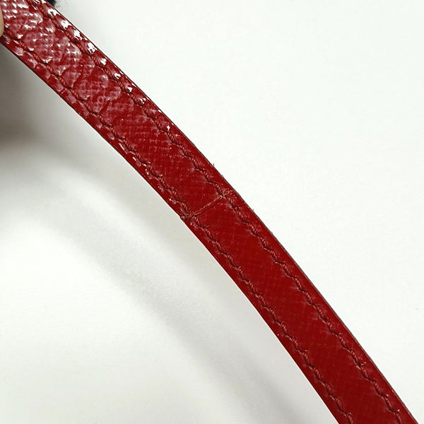 Paseo de ternera saffiano pequeña roja
