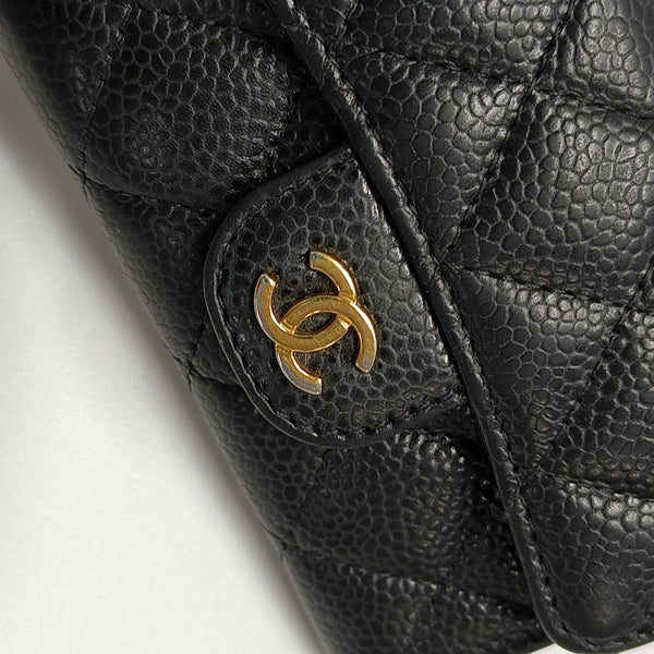 CLASSIC FLAP Quilted Grained Calfskin Black Card Holder