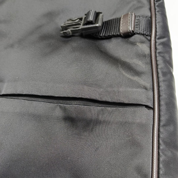 Vela Messenger Bag Nylon Black