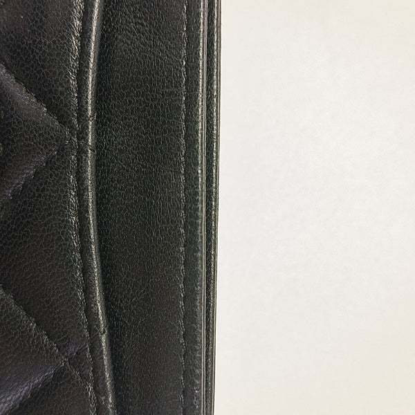 CLASSIC FLAP Quilted Lambskin Black Card Holder