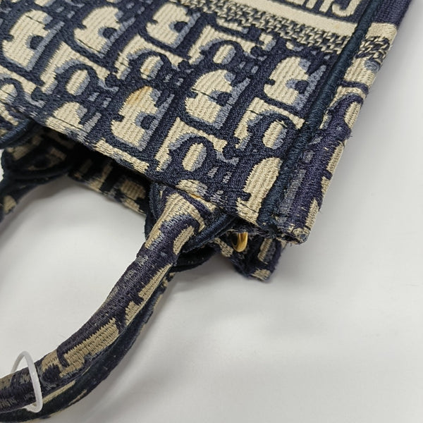 Book Tote Oblique Fabric Beige