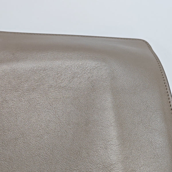 Faye Medium Calfskin Gray