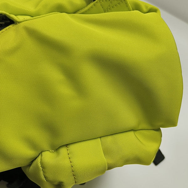 Canvas Green