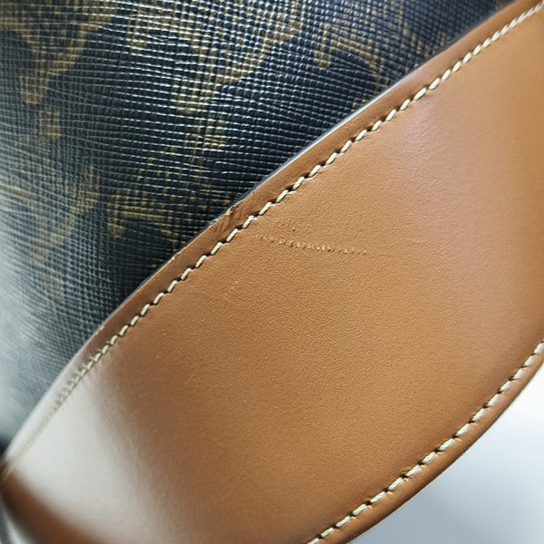 TRIOMPHE CANVAS Medium Coated Canvas Brown