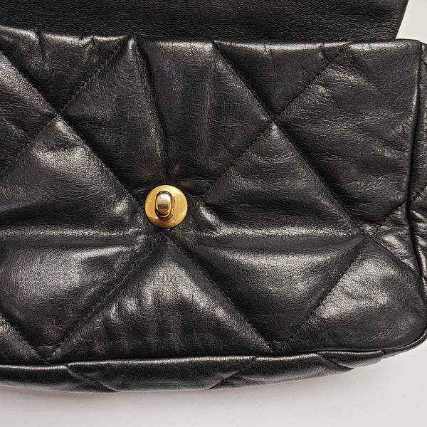 CHANEL 19 Small Quilted Lambskin Black