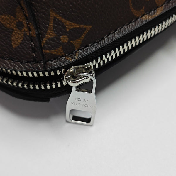 PORTE-DOCUMENTS Monogram Coated Canvas Brown