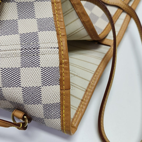 NEVERFULL MM Damier Azur Coated Canvas White