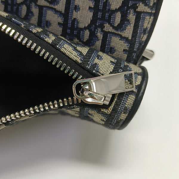 Authenticated pre-owned Saddle Medium Oblique Canvas Blue - Crossbody Bag at Looply