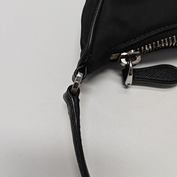 Re-Edition2005 Nylon Black
