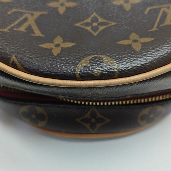 BOITE CHAPEAU PM Monogram Coated Canvas Brown