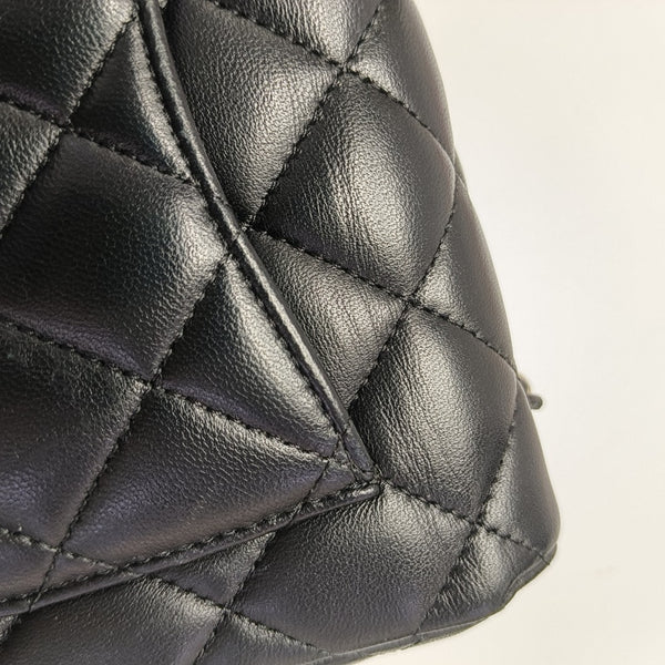 CLASSIC FLAP Mini Quilted Lambskin Black