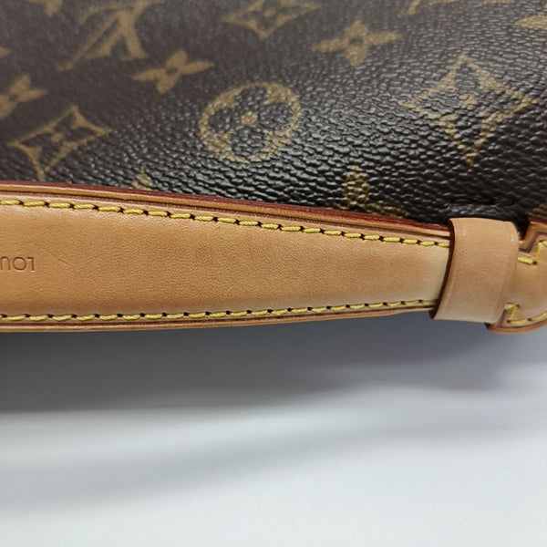 MÉTIS MM Monogram Coated Canvas Brown