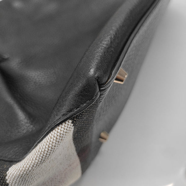 Maidstone Medium Calfskin Black