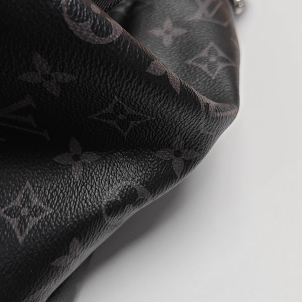 DISCOVERY PM Monogram Coated Canvas Black