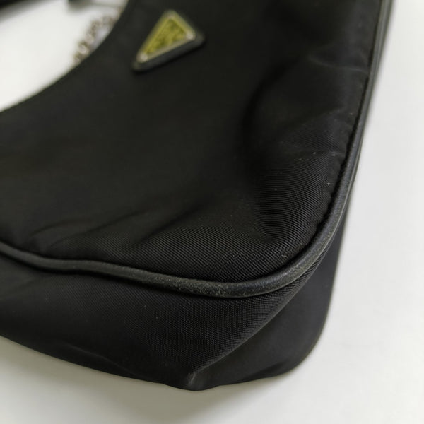 Re-Edition2005 Nylon Black