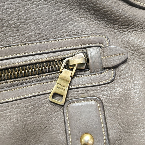 Teal Vitello Daino Front Zip Tote Calfskin Gray