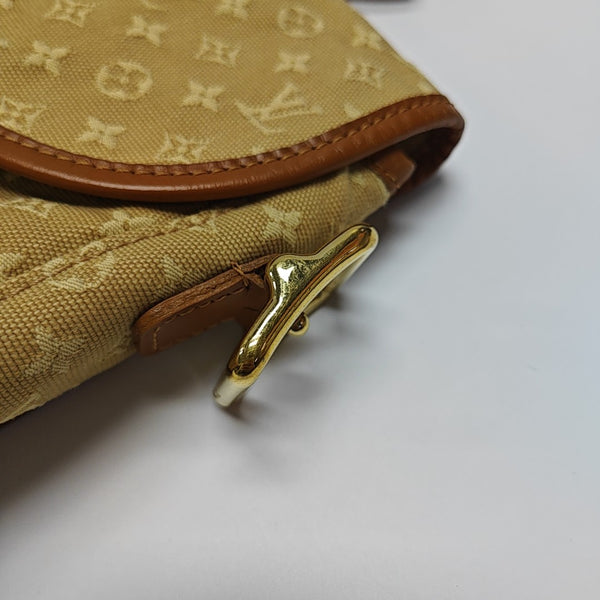 BERANGERE Monogram Canvas Brown