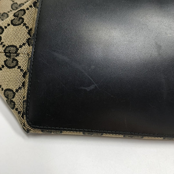 Monogram Canvas Black