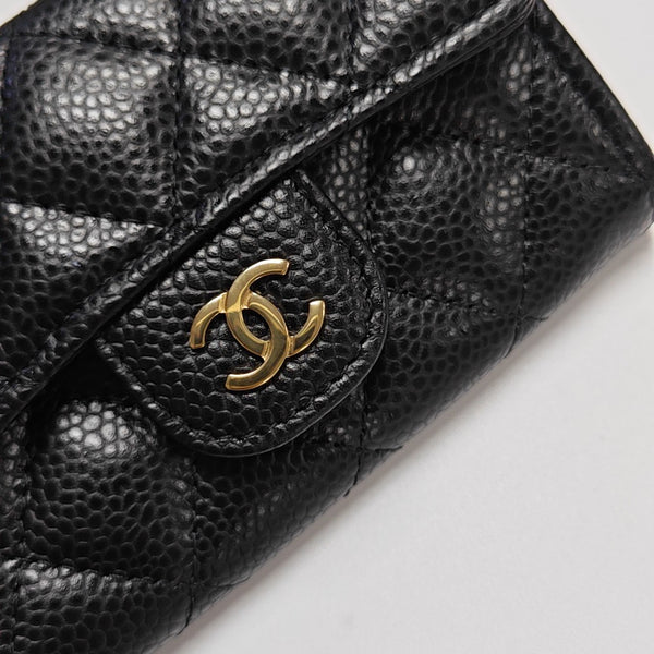 CLASSIC FLAP Quilted Grained Calfskin Black Card Holder