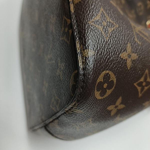 NÉONOÉ MM Monogram Coated Canvas Brown