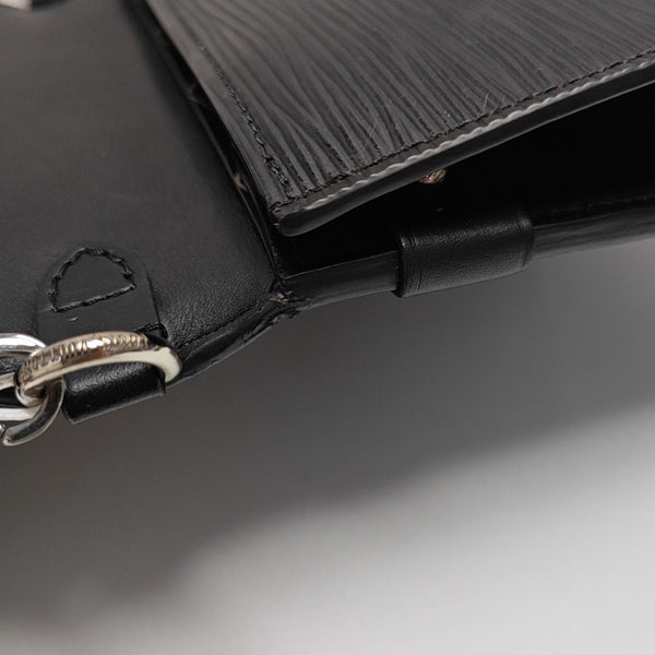 TRUNK Epi Black