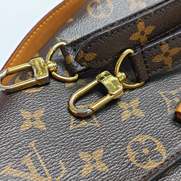 Authenticated pre-owned MÉTIS MM Monogram Coated Canvas Brown - Shoulder Bag at Looply
