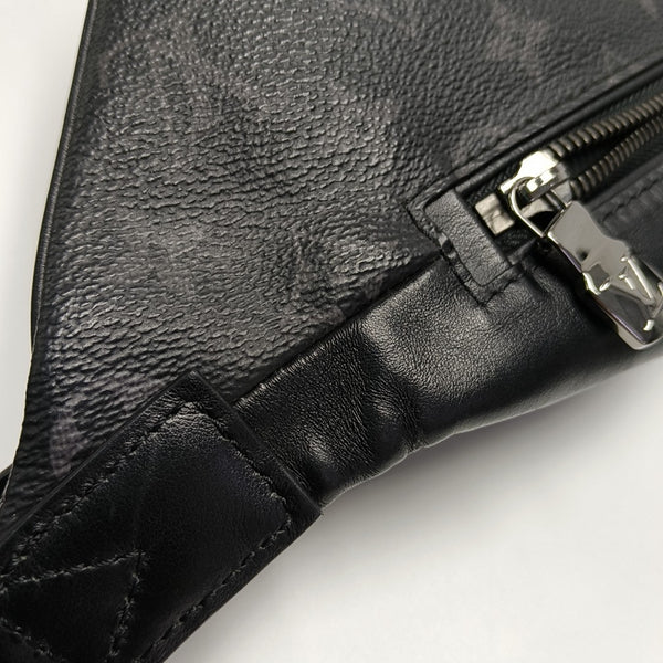 DISCOVERY Monogram Coated Canvas Black