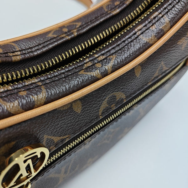 LOOP Monogram Coated Canvas Brown