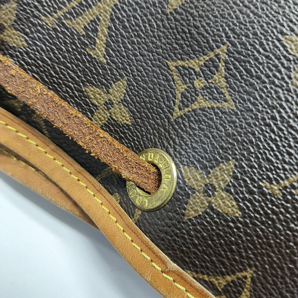 NOÉ MM Monogram Coated Canvas Brown