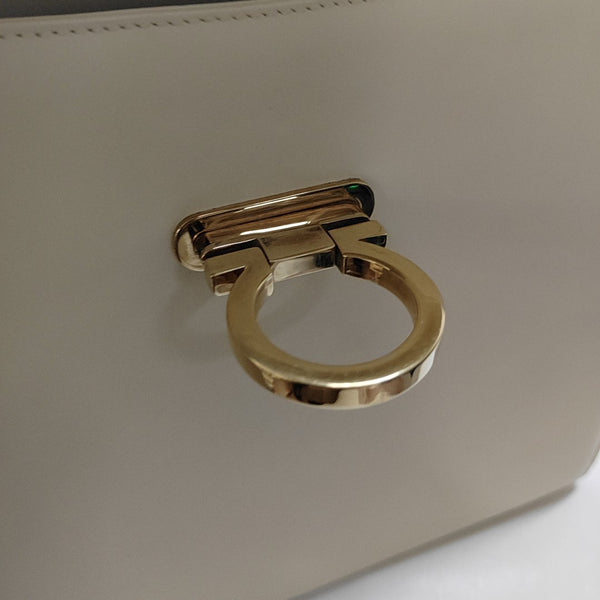 Kelly Calfskin Beige