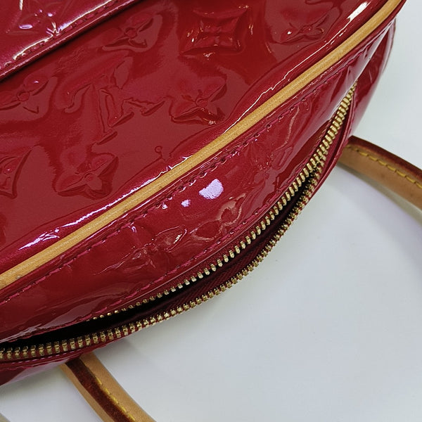 SUMMIT DRIVE Patent Leather Red