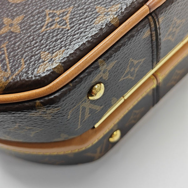 BOITE CHAPEAU PM Monogram Coated Canvas Brown
