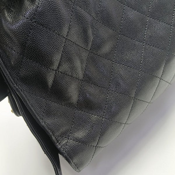 CHANEL 25 Medium Quilted Grained Calfskin Black
