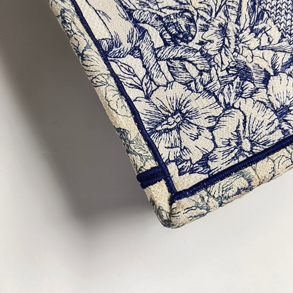 Book Tote Medium Canvas Blue