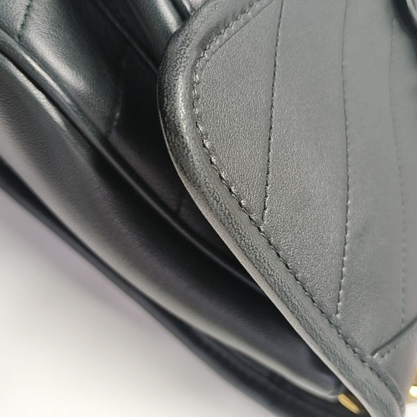 NIKI Small Chevron Lambskin Black