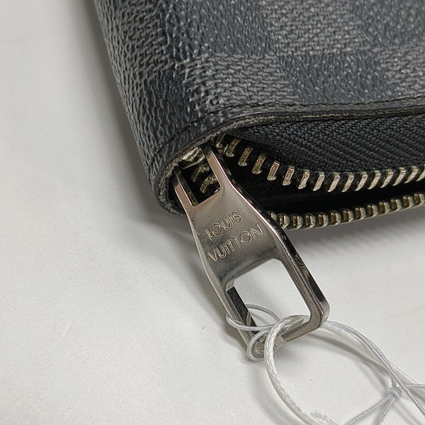 ZIPPY Damier Graphite Coated Canvas Gray Wallet