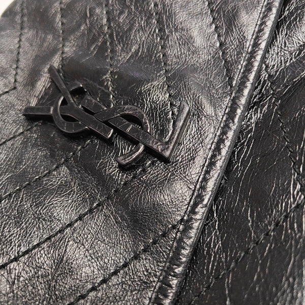 NIKI Medium Chevron Calfskin Black