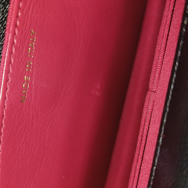 Chanel 19 WOC Piel de Cordero Acolchada Negra