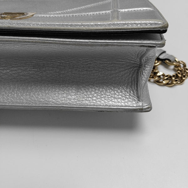 Diorama Medium Cannage Calfskin Silver