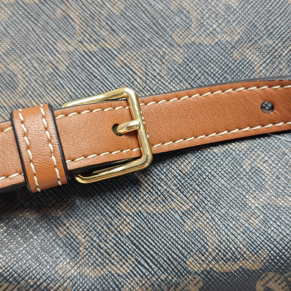 FOLCO Medium Coated Canvas Brown