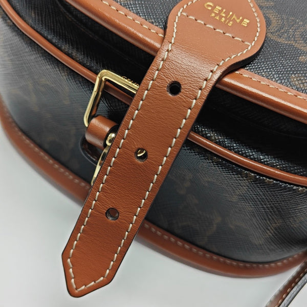 FOLCO Medium Coated Canvas Brown